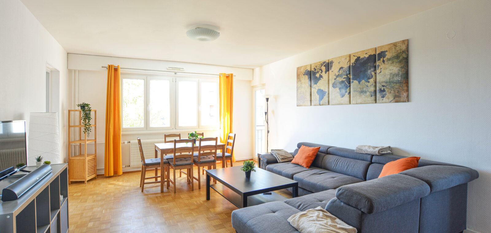 Studio rénové - espace de vie modulable avec rangements intégrés